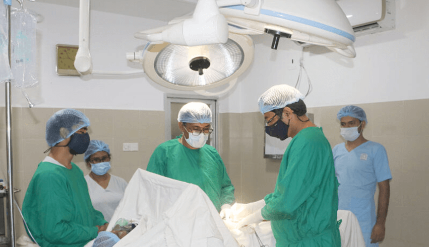 ২৪ ঘন্টা  ইমার্জেন্সী সার্ভিস